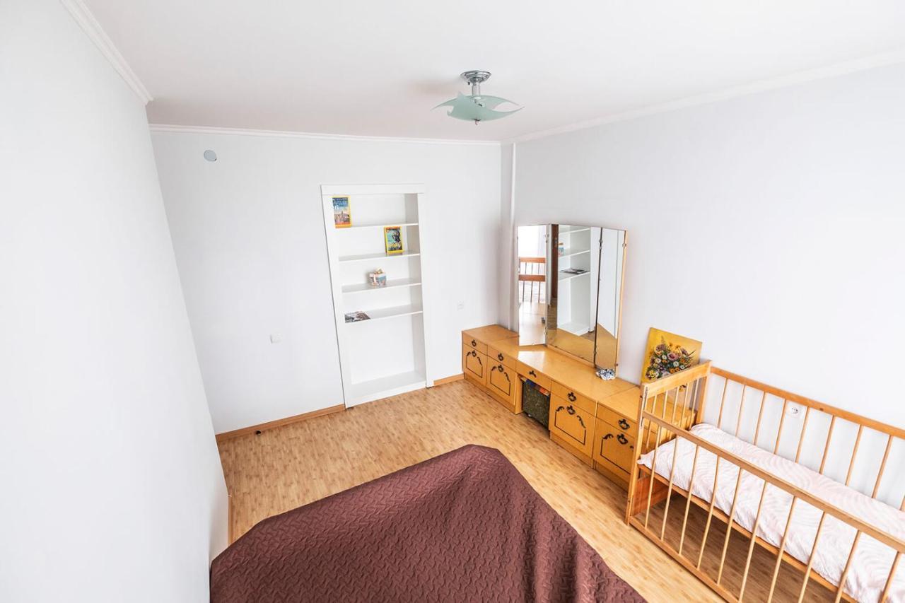 Apartment On Polevaya 44/12 Bohuslav المظهر الخارجي الصورة