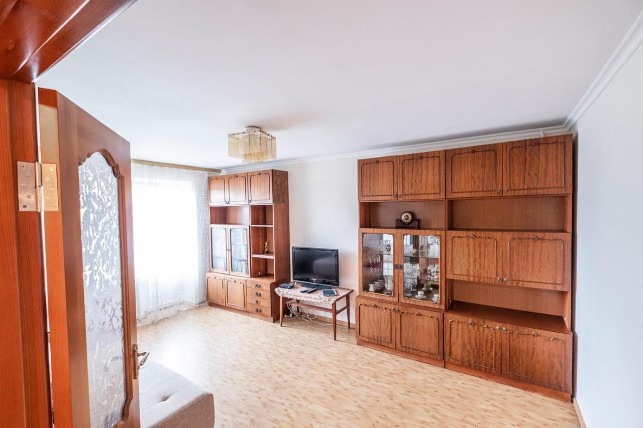 Apartment On Polevaya 44/12 Bohuslav المظهر الخارجي الصورة