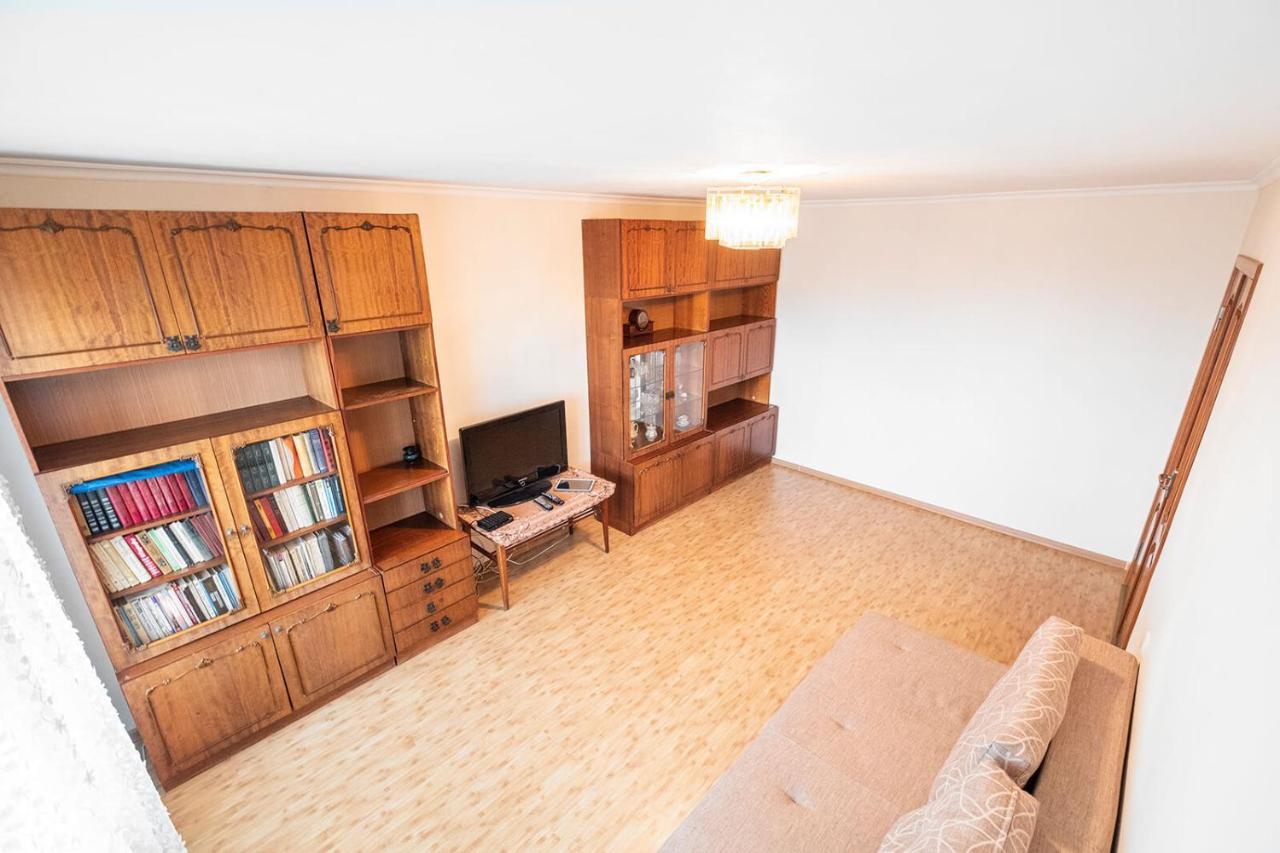 Apartment On Polevaya 44/12 Bohuslav المظهر الخارجي الصورة